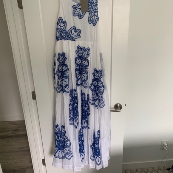 Anthropologie HD in Paris Maxi Dress White with Embroidered Blue Flowers - L - Picture 6 of 12
